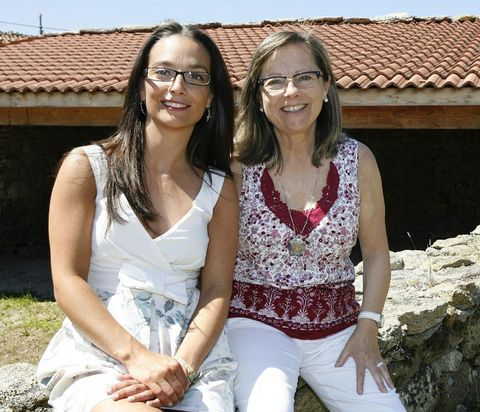 Mar�a Canosa y Concha Blanco, autoras del libro