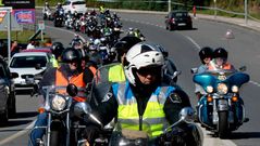 Miles de motoristas se deieron cita en Arteixo