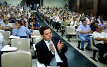 Lores, hace doce a�os, en la asamblea para celebrar el inicio del tercer a�o de mandato del BNG. 