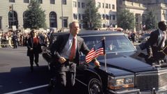 Fotograma de la pel�cula de Clint Eastwood �En la l�nea de fuego�