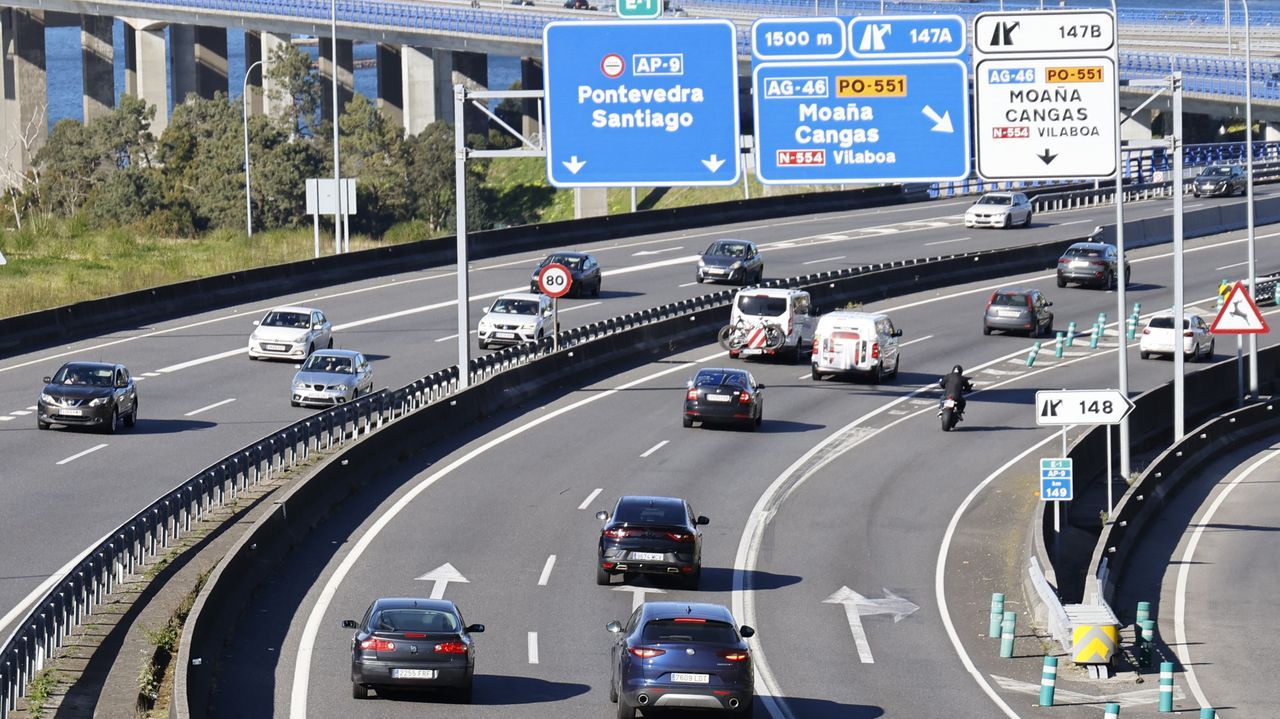 Tráfico arranca la primera gran operación del año con balizas V-16 y carreteras en mal estado