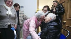Carmen, de 98 a�os, se reencontr� este mi�rcoles con una hermana a la que no ve�a desde hace tres a�os
