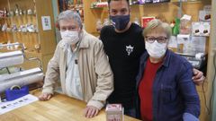 Dos generaciones de la confiter�a Par�s