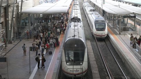Estaci�n de Santiago, donde ya recalan la mayor�a de los trenes entre Vigo y Madrid