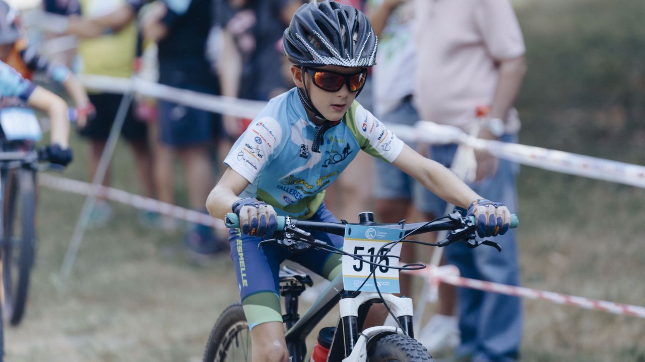 Diez podios y dos victorias del Club Ciclista Maceda en su Mini BTT