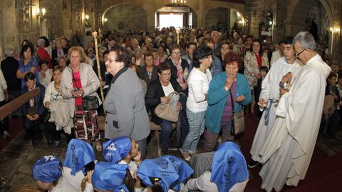 Procesi�n Virgen de la Guadalupe en Rianxo
