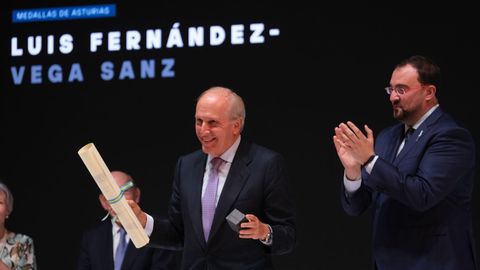 Luis Fern�ndez-Vega, reconocido con la Medalla de Asturias
