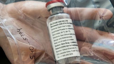 El antiviral remdesivir fue creado para combatir el bola, pero hay estudios que apuntan que mejora la recuperacin en los pacientes ms graves de coronavirus