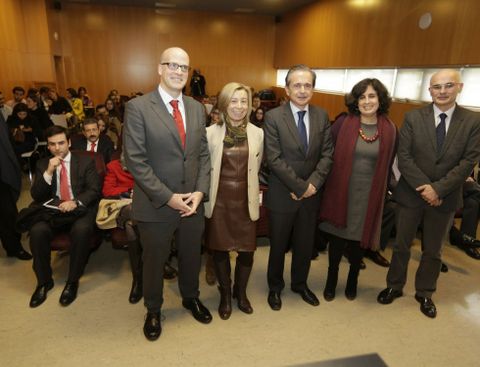 Villanueva, a la izquierda, ofreci� ayer una charla en la C�tedra Inditex-Universidade da Coru�a. 