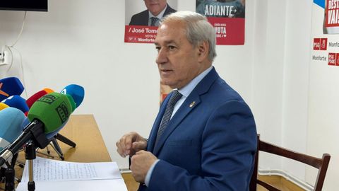 Jos Tom comparece ante los medios para anunciar su dimisin como presidente de la Diputacin de Lugo tras varias denuncias por acoso sexual