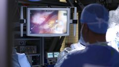 El robot Da Vinci permite realizar intervenciones m�nimamente invasivas con visi�n tridimensional