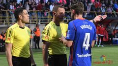 Verdes penalti Cultural Real Oviedo Reino de Leon.Verdes protesta la accion del penalti frente a la Cultural