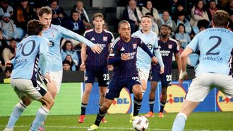 La racha de partidos sin ganar del Olympique de Lyon incluye el que le enfrent� al Celta el pasado jueves.