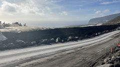 Obras en la carretera sobre la lava, de La Laguna a Las Norias (algo m�s de 3,5 kil�metros)
