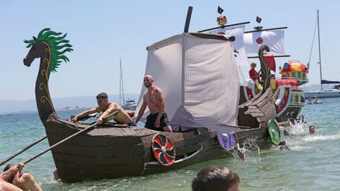 FESTA DA DORNA, REJATA DE EMBARCACIONS FEITAS A MACHADA E PAN DE MILLO EN COROSO