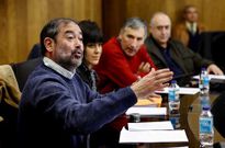 Aller demanda analizar con detenimiento qu� personal es prescindible y cual no lo es.