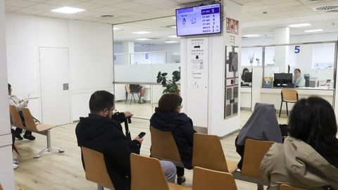 Una sala de espera en el ambulatorio Concepci�n Arenal de Santiago (foto de archivo)
