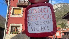 Se�al de advertencia en Cabrales