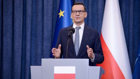 Mateusz Morawiecki en rueda de prensa.