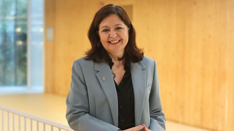 Mar�a Isabel del Pozo, int�rprete y catedr�tica de la Universidad de Vigo.