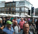 Ganaderos y pol�ticos mari�anos y miembros de Os Irmandi�os, en la manifestaci�n de Santiago.