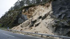 Desprendimiento en la AG-57