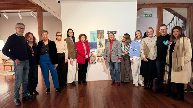 La inauguraci�n de una exposici�n abri� las actividades de la campa�a de Animaci�n � Lectura de Santiago