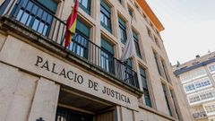 Fachada de la Audiencia Provincial de Ourense, en imagen de archivo