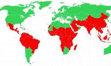 <span lang= es-es >M�s de 600.000 muertes al a�o</span>. La malaria no solo afecta al �frica subsahariana, sino que los mosquitos que transmiten la enfermedad est�n muy repartidos por todo el mundo, como se aprecia en el mapa, aunque la incidencia es mayor en los pa�ses del hemisferio sur