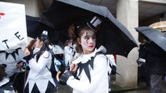 Suspendido el desfile de entroido en Santiago por la lluvia 