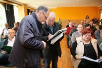 Congreso Nacional. Amancio Lavandeira ejerci� de anfitri�n en el acto de Terra Galega, en la Casa da Cultura de Coristanco. 