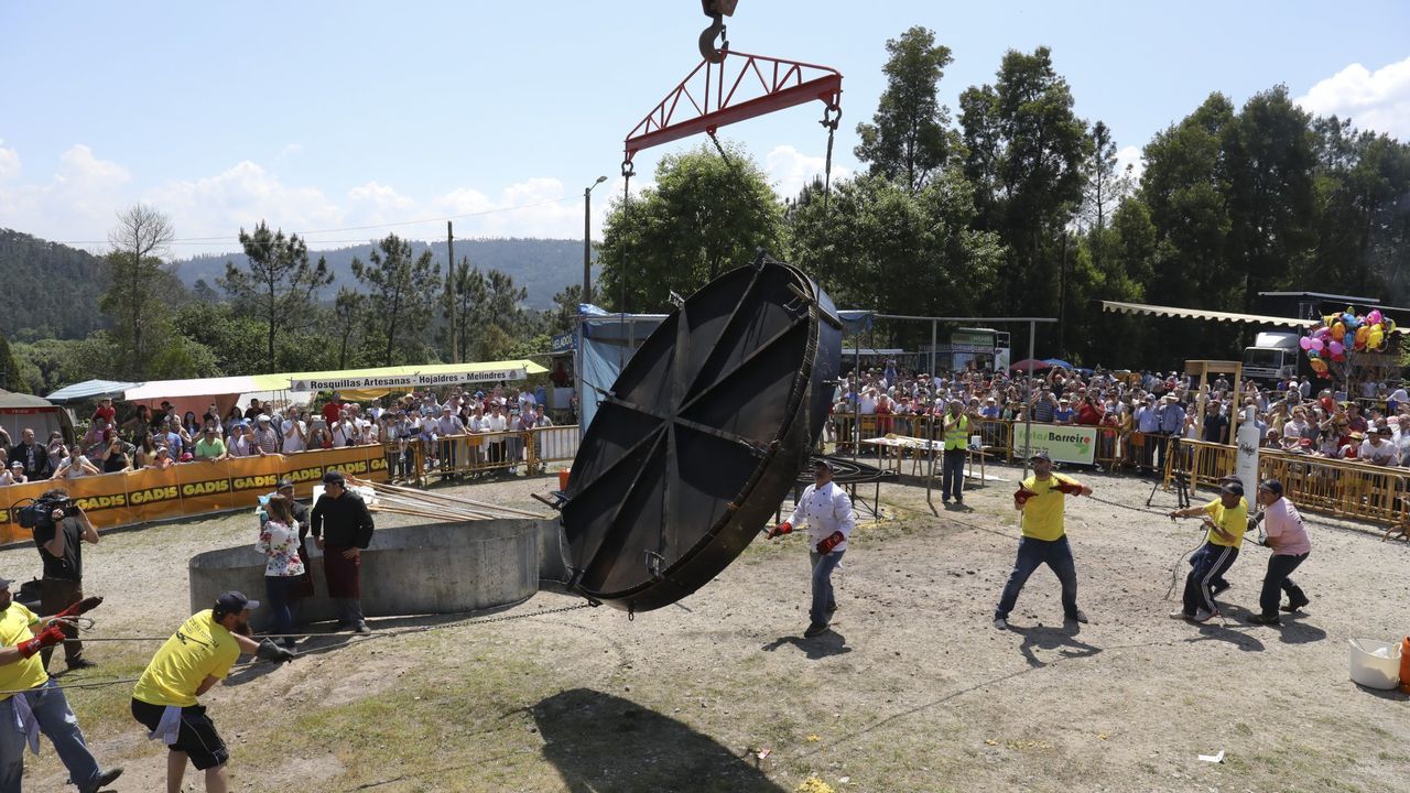 Festa da Tortilla Xigante de Carcacía como plan gastronómico antes del partido