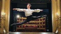 Con tan solo 22 aos, el ovetense Jaime Almaraz forma ya parte de la prestigiosa compaa de ballet de la pera de Pars