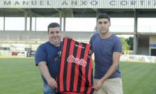 Jos� Antonio Gonz�lez present� ayer la nueva incorporaci�n a la plantilla, la de Gabri. 