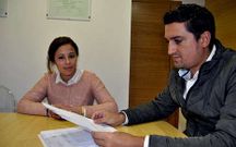 Dyani y Varela luchan por devolver a Espa�a a la hija de la inmigrante.