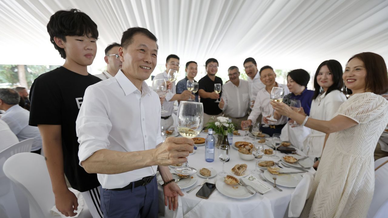 La Festa do Albariño entona el «huanyíng» como guiño hacia el gran mercado chino