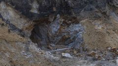 La boca de la galer�a minera del monte Neme, que el s�bado caus� un corrimiento de tierras.