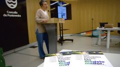 La teniente de alcalde, Eva Vilaverde, present la nueva campaa informativa del Concello de Pontevedra sobre gestin de residuos
