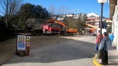 Las obras del plan de encauzamiento de Sarria fueron seguidas por muchos curiosos