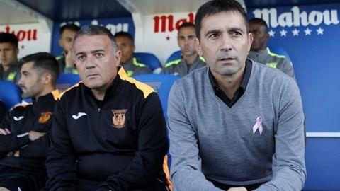 Jaime Pérez y Asier Garitano en el banquillo del Leganés
