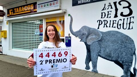 En la 13 de Priegue es la primera vez que dan premios en Navidad, dado que solo llevan dos aos abiertos. Esta vez, repartieron 75.000 euros a la persona que adquiri el dcimo premiado con el segundo premio.