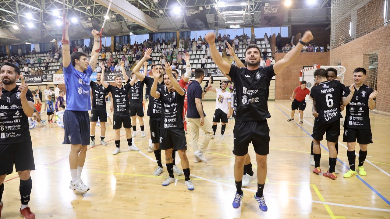 Sorbo copero con sabor a ascenso para O Parrulo Ferrol en Málaga