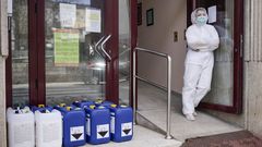 El mundo paralelo de la residencia San Carlos