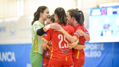 Imagen de celebracin de un gol del Poio Pescamar en un partido de archivo