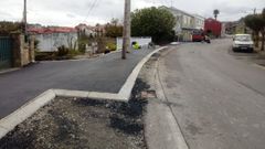 Las nuevas aceras entre Oleiros y Santa Cruz suponen una inversi�n provincial pr�xima a los 200.000 euros