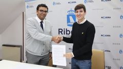 Gomar y P�rez Barral firmaron el convenio este jueves.
