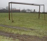 <span lang= es-es >Campo de f�tbol de Bamiro</span>. De titularidad municipal, el uso actual ya no es el que era.