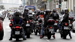 Los moteros confluyeron en la plaza de Pontevedra