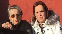 Graciana Pi�eiro y Sandra Insua, abuela y nieta. Esta �ltima, alcaldesa de Camari�as 