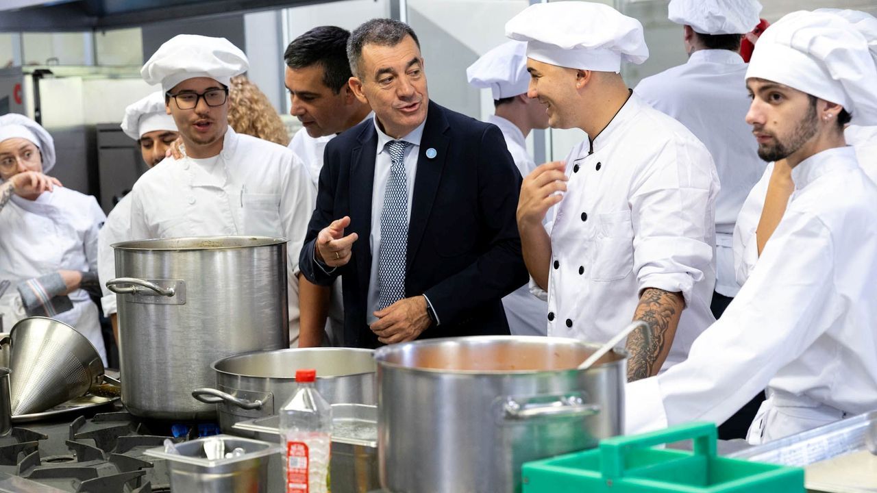 El CIFP Compostela estrena el primer itinerario integrado en el ciclo de Cociña e Restauración